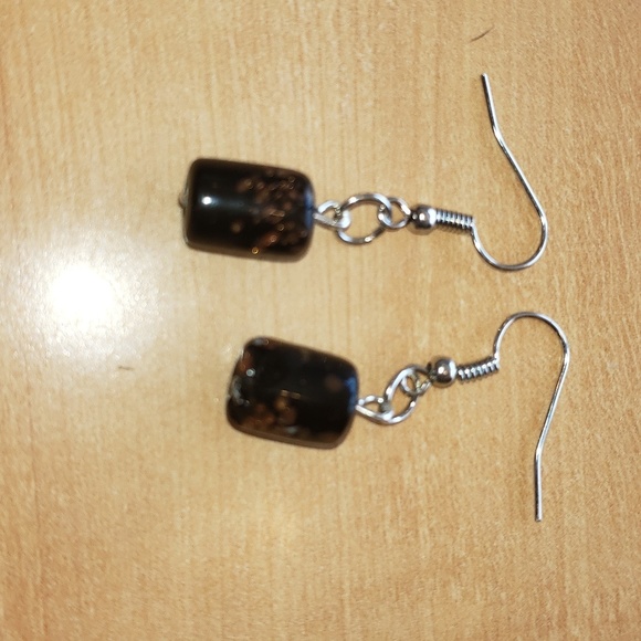 Spotted cylinder earrings - Picture 1 of 1